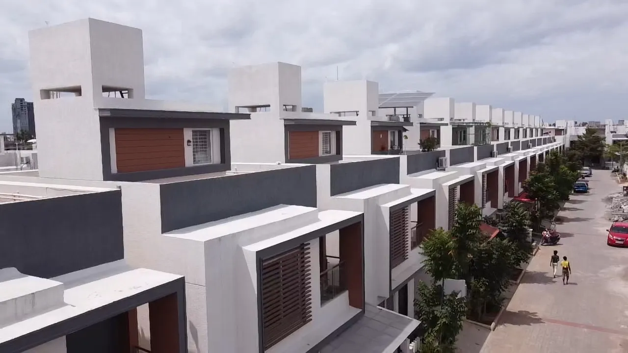 Chennai's Expansion Corridors: Infrastructure That Could Turbocharge Villa Values in Medavakkam